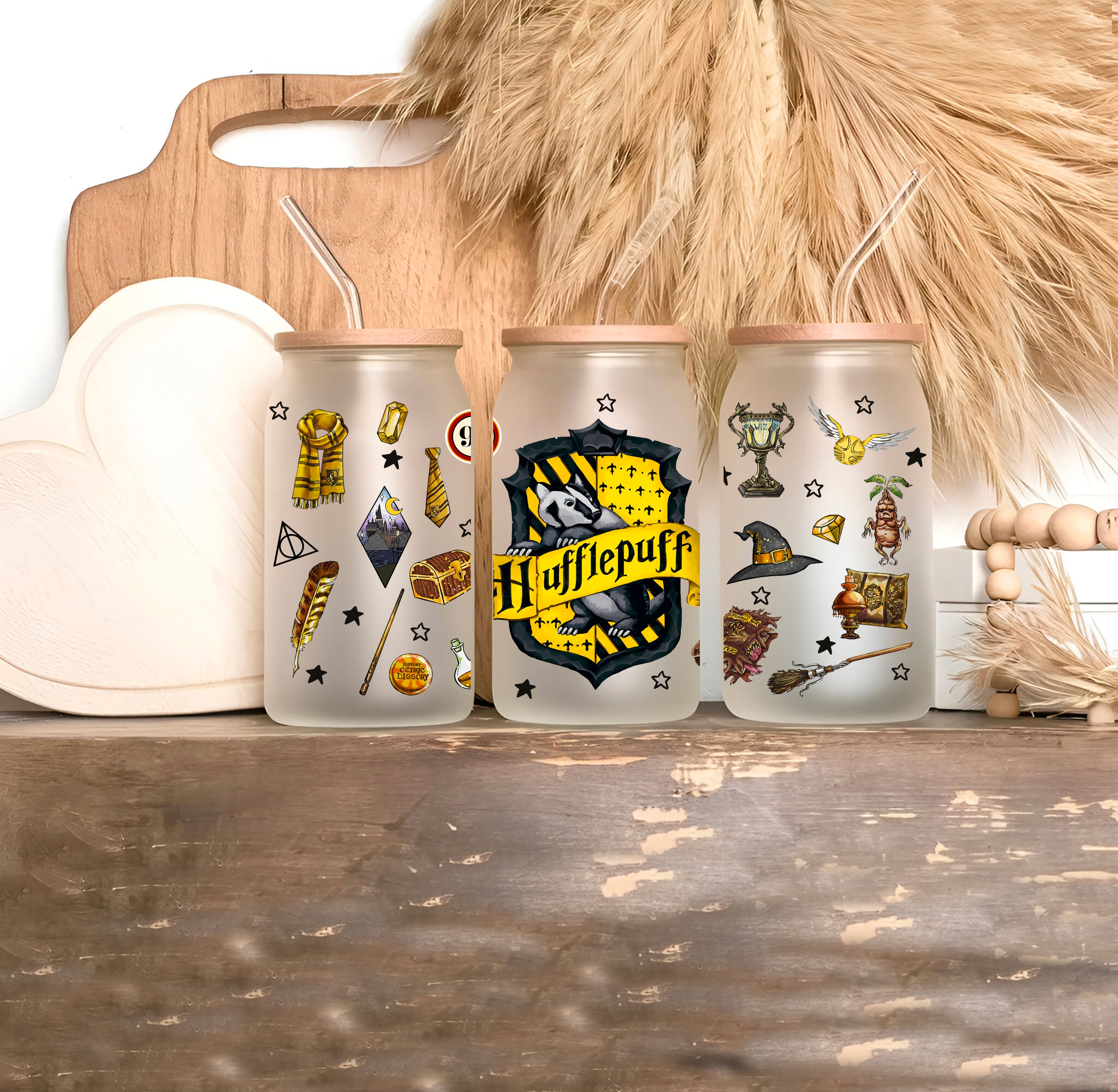 16oz Glass - Minnie &amp; Daisy