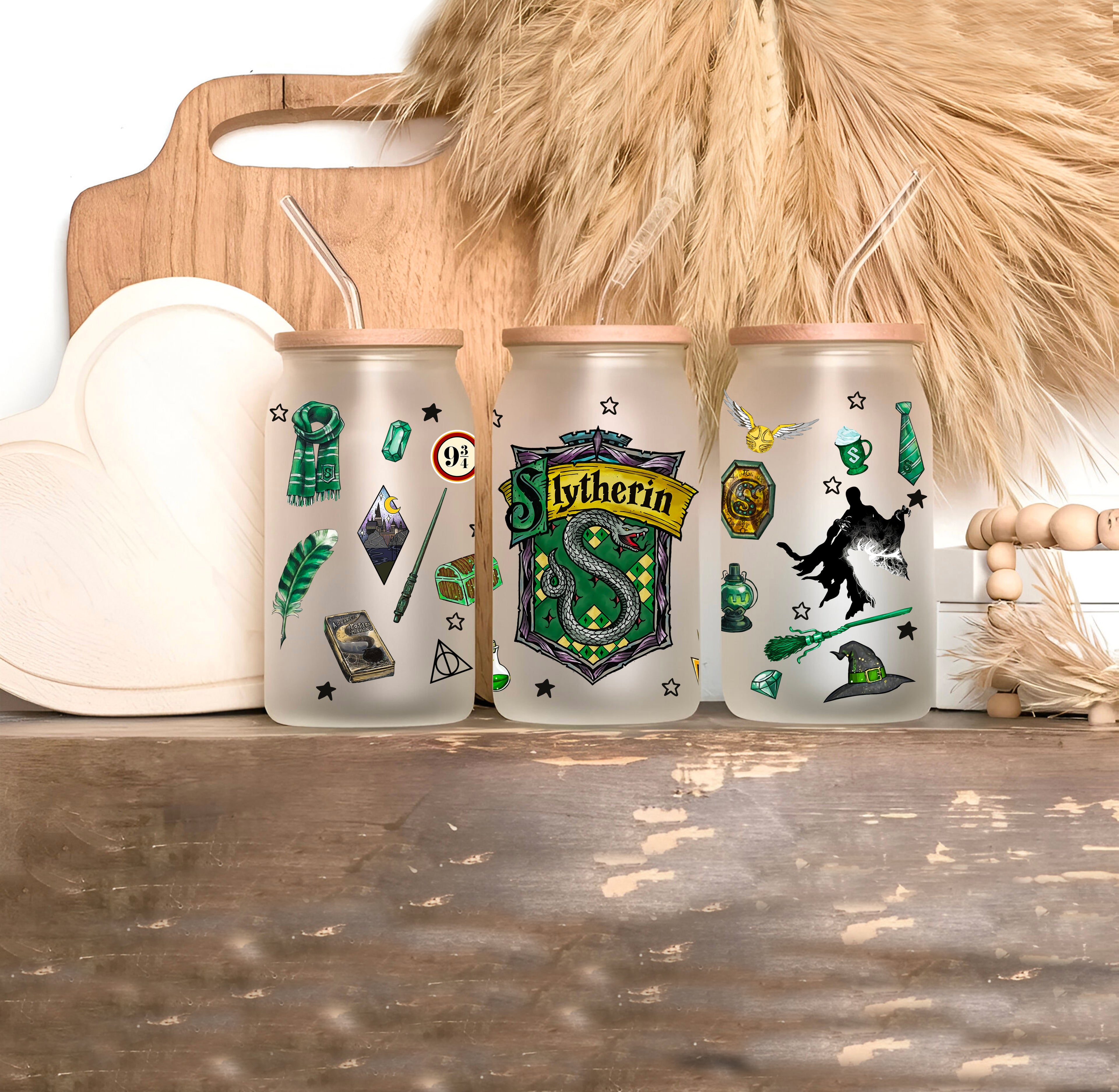 16oz Glass - Minnie &amp; Daisy